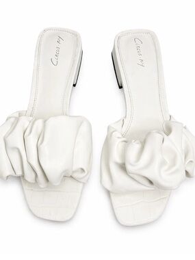 Circus by Sam Edelman White Ruched Slide Mules size 7